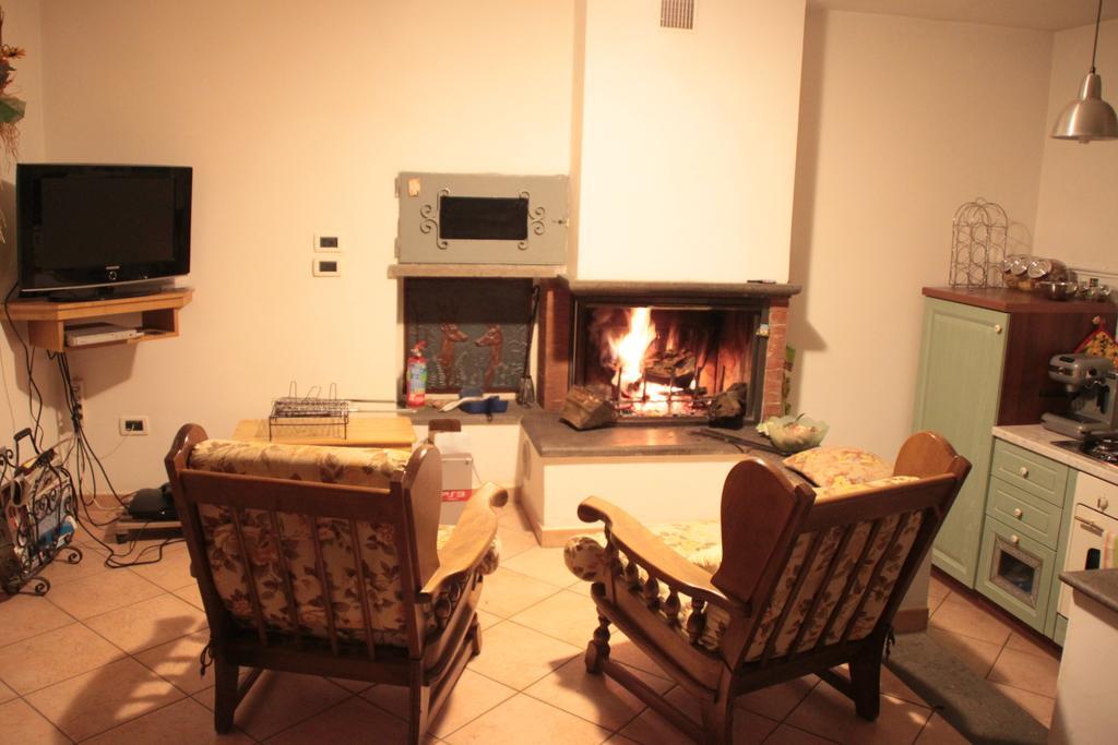 ヴィテルボ Casale Auroraヴィラ 部屋 写真